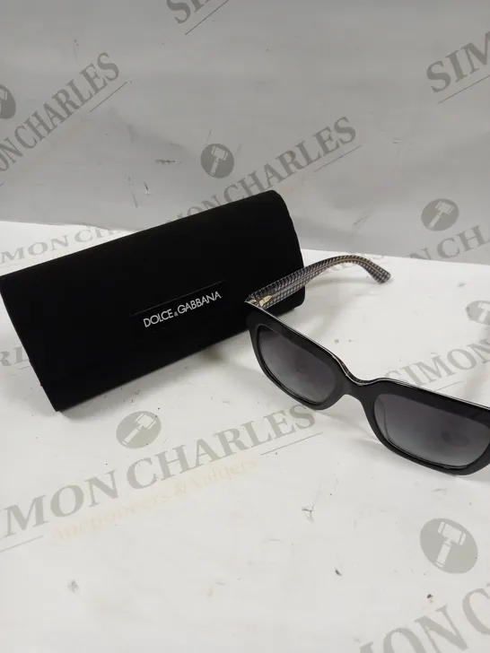 DOLCE & GABBANA DG 4286 BLACK/WHITE SUNGLASSES