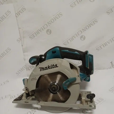 MAKITA WOOD SAW 