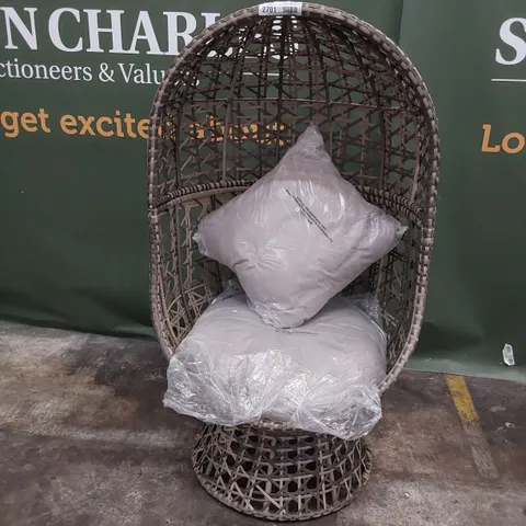 DESIGNER FREESTANDING SWIVEL RATTAN EGG CHAIR