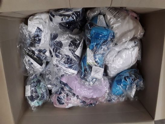BOX OF APPROXIMATELY 20 POCKET FLORAL DRESSES