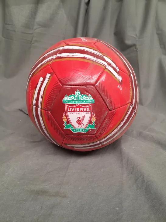 LIVERPOOL FOOTBALL CLUB SIZE 5 CYCLONE BALL