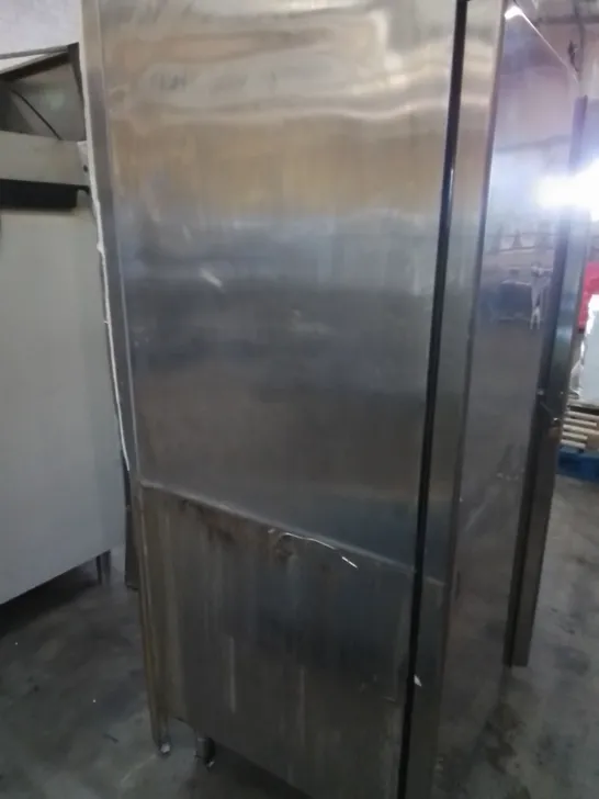 COMMERCIAL STAINLESS DOUBLE DOOR REFRIGERATED FOOD STORAGE UNIT 