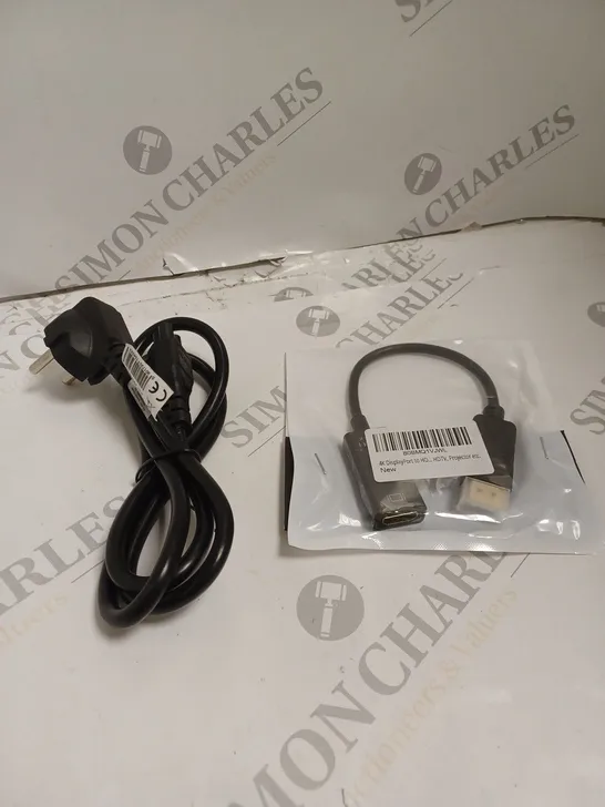 BOX OF APPROXIAMTELY 15 DISPLAY PORT ADAPTOR & 5 CLOVER POWER WIRES 