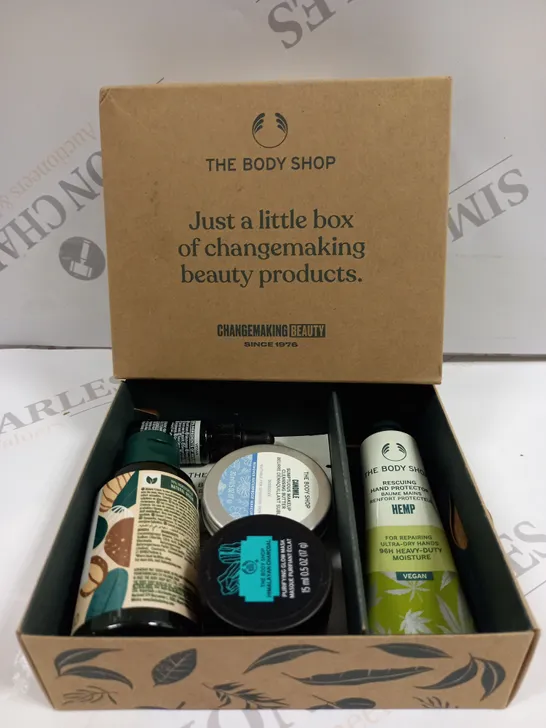 THE BODY SHOP CHANGEMAKER’S KIT