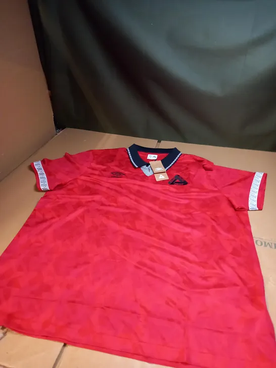 PALACE RETRO FOOTBALL SHIRT SIZE XXL