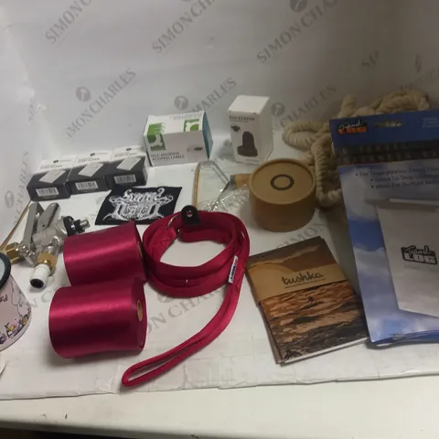 LOT OF ASSORTED HOUSEHOLD GOODS TO INCLUDE DOG LEAD, WINDOW ALERT ALARM, AND ADDRESS LABELS ETC.