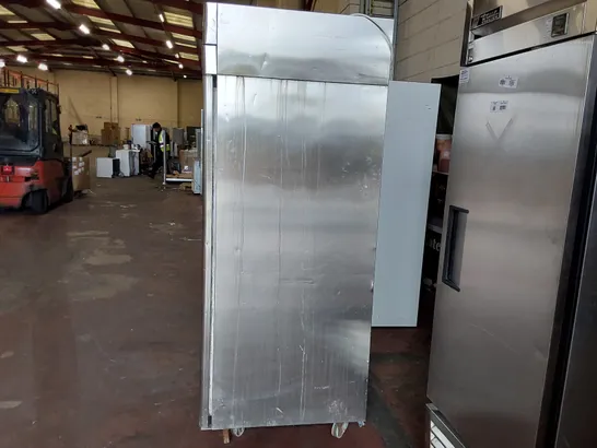 LTH HO 700 DEM COMMERCIAL FRIDGE 