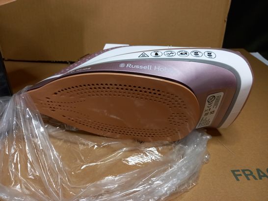 BOXED RUSSELL HOBBS PEARL GLLIDE ROSE 2600W IRON