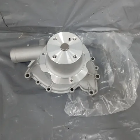 ROVER V8 P6 WATER PUMP 