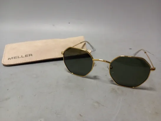 BOXED MELLER YSTER GOLD GLASSES