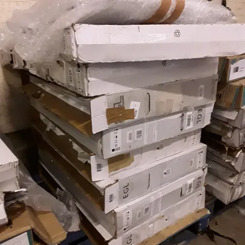 PALLET CONTAINING APPROXIMATELY 10 ASSORTED TVS