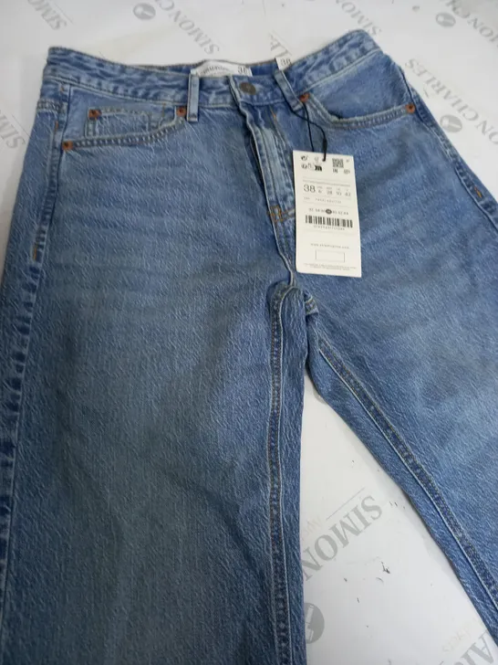 STRADIVARIUS STRAIGHT VINTAGE BLUE DENIM JEANS - UK SIZE 10