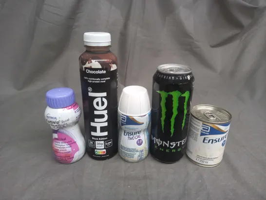 APPROXIMATELY 15 ASSORTED FOOD AND DRINK ITEMS TO INCLUDE MONSTER, ENSURE, HUEL AND NUTRICIA - COLLECTION ONLY