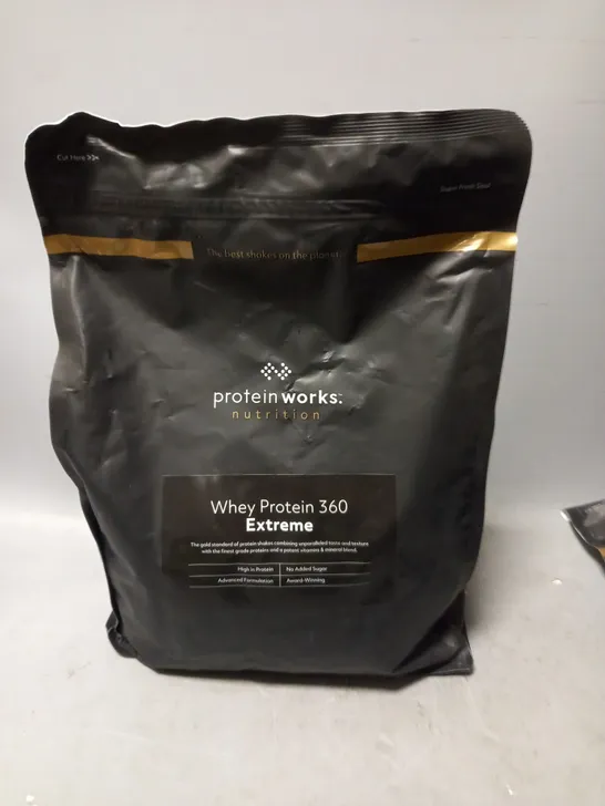 SEALED PROTEIN WORK WHEY PROTEIN 360 EXTREME - BANANA MILKSHAKE - 2.4KG 