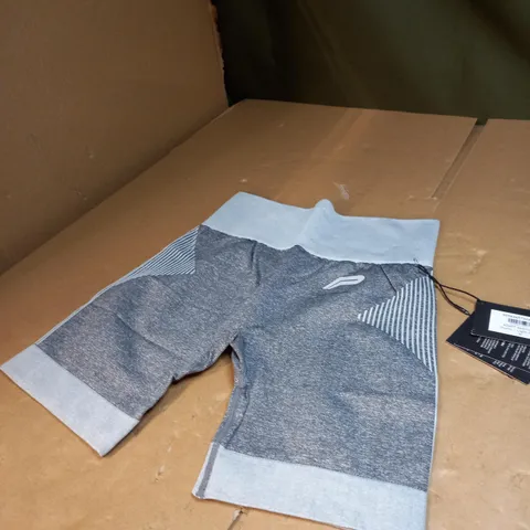 LARGE GREY ADAPT SHORT 