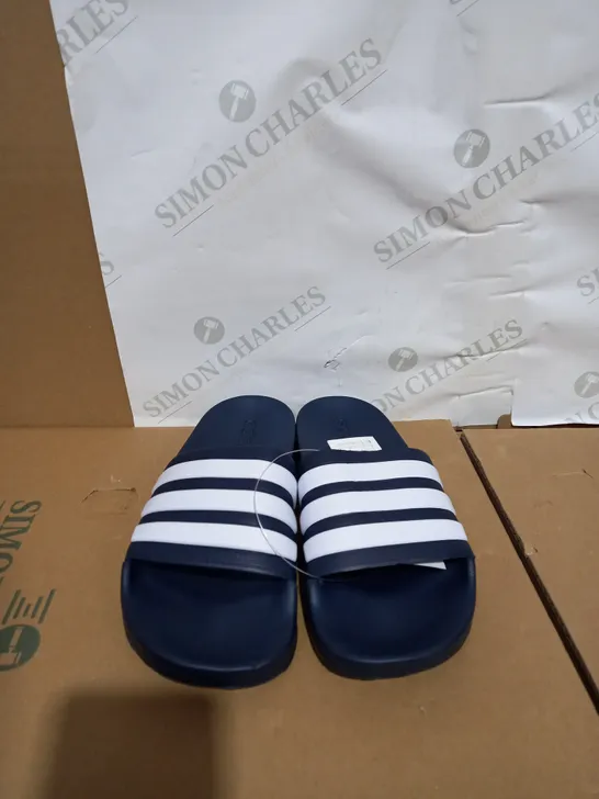 BOXED PAIR OF ADIDAS SLIDERS SIZE 7