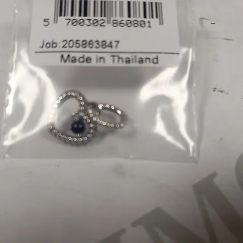 PANDORA HEART CHARM