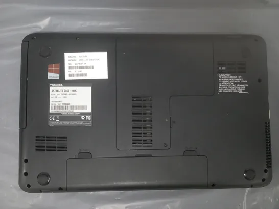 TOSHIBA SATELLITE C850-1MC	15 INCH PENTIUM B960 2.20GHZ