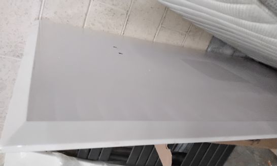 GLOSS WHITE TABLE TOP WOOD