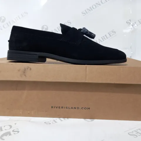 BOXED PAIR OF RIVER ISLAND TULLY LOAFERS IN BLACK UK SIZE 6