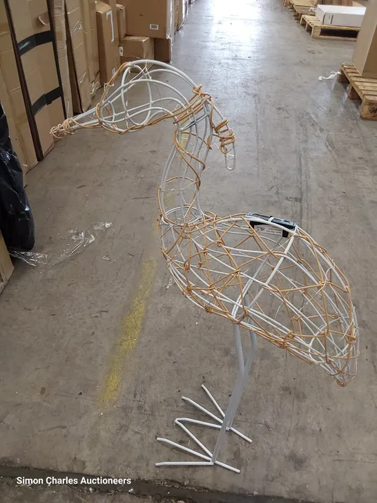 BOXED WIRE LED HERON FIGURE