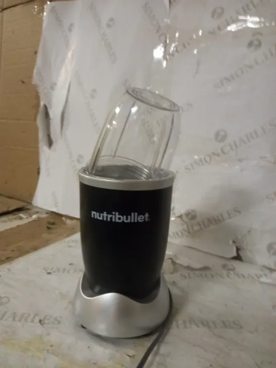 NUTRIBULLET 600 SERIES BLENDER 