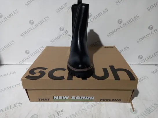 BOXED PAIR OF SCHUH BOOTS IN BLACK SIZE 3