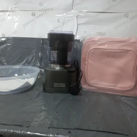 CAGE OF 10 ASSORTED HOMEWARE ITEMS TO INCLUDE HENWOOD BLENDER, TILI BAG, AND PLASTIC PLATE COVER ETC. 