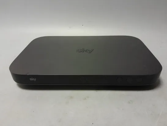 SKY Q BOX ES340D8