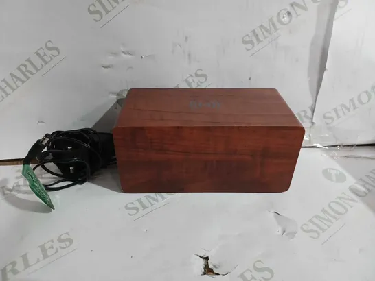 BLUETOOTH QI CHARGING ALARM CLOCK - WOODEN STYLE 