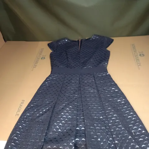 WOMENS TED BAKER SLEEVESS DRESS SIZE 1