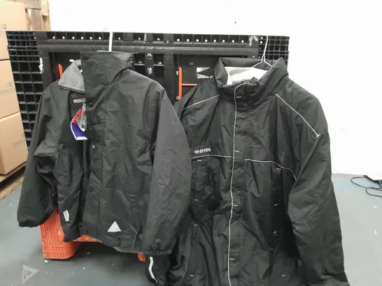 LOT OF APPROX 10 JACKETS TO INCLUDE RAIN COATS , ERREA LINED COAT , ETC