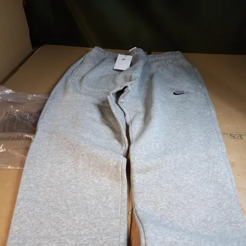 PAIR OF GREY NIKE JOGGERS - M