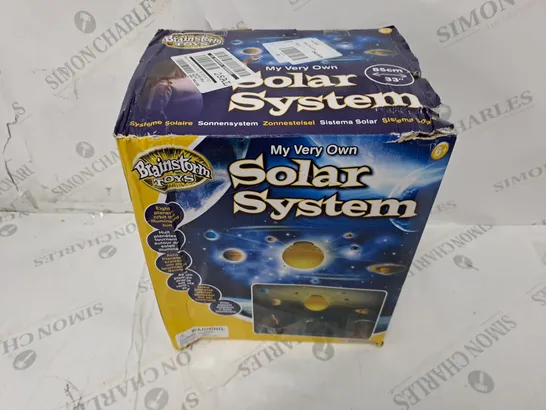 BOXED BRAINSTORM TOYS REMOTE CONTROL ILLUMINATED SOLAR SYSTEM RRP £35.99