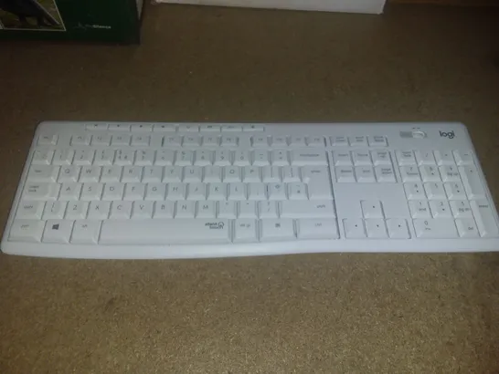 LOGITECH SILENT WIRELESS KEYBOARD