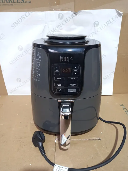 NINJA AIR FRYER 3.8L AF100UK