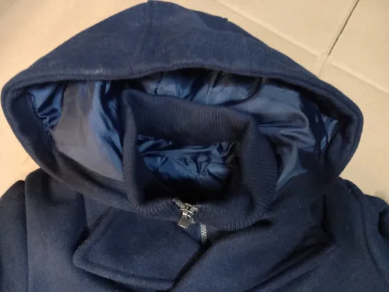 DESIGNER NAVY QUILTED JNR WINTER COAT - AGE 8YRS