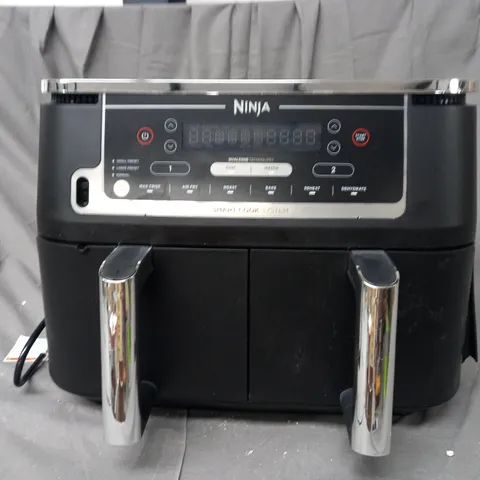 BOXED NINJA FOODI MAX DUALZONE AIR FRYER IN BLACK