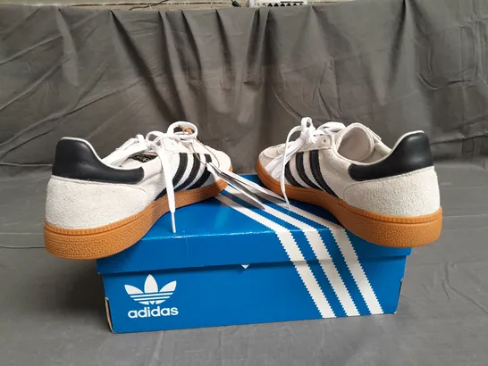 BOXED PAIR OF ADIDAS ORIGINALS SEZIAL TRAINERS SIZE UK 8.5