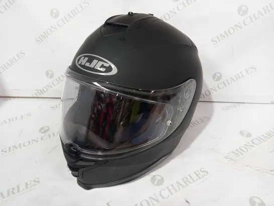 HJC IS-17 FULL FACE CRASH HELMET IN BLACK