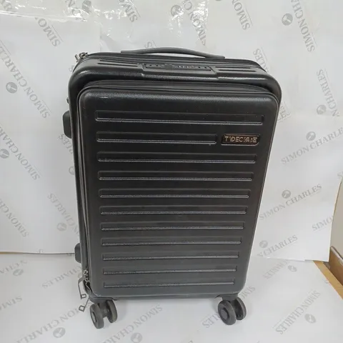 BLACK SUITCASE ON WHEELS WITH COMBINATION