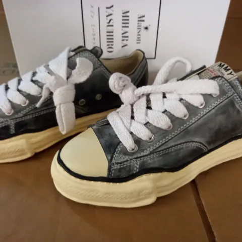 PAIR OF MAISON MIHARA YASUHIRO HANK LOW ORIGINAL SOLE SPRAY DYED TRAINERS - UK 8