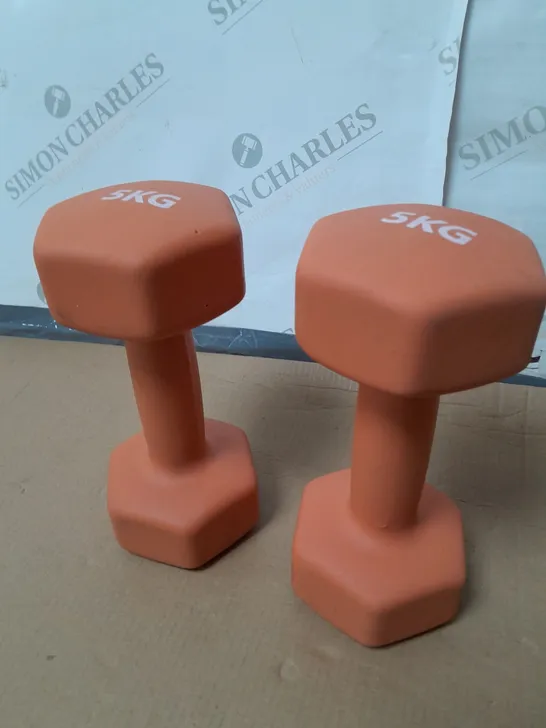 2 X 5KG DUMBBELLS IN ORANGE