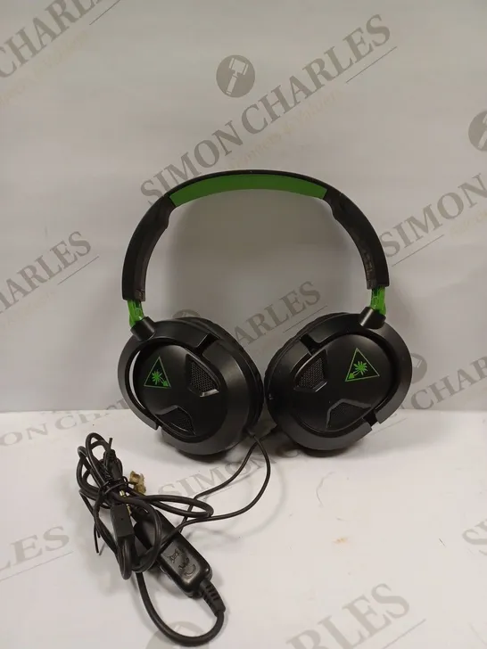 APPROXIMATELY 34 ASSORTED BOXED GAMING HEADSETS TO INCLUDE; TURTLE BEACH RECON 50X XBOX