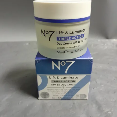 NO7 TRIPLE ACTION DAY CREAM 50ML