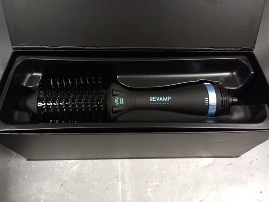 BOXED REVAMP PROGLOSS PRO DEFINE BLOW DRY BRUSH 