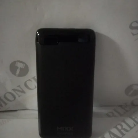 MIXX C10 3 PORT POWER BANK 