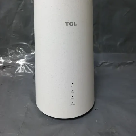 BOXED TCL LINKHUB 5G 