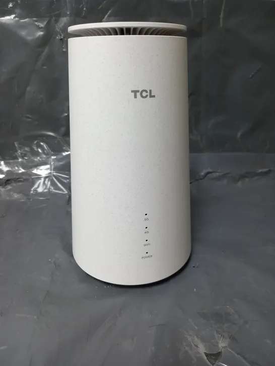 BOXED TCL LINKHUB 5G 