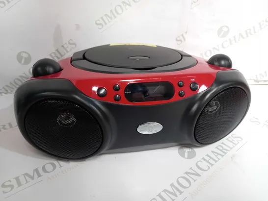 BLUETOOTH CD BOOMBOX WITH FM RADIO